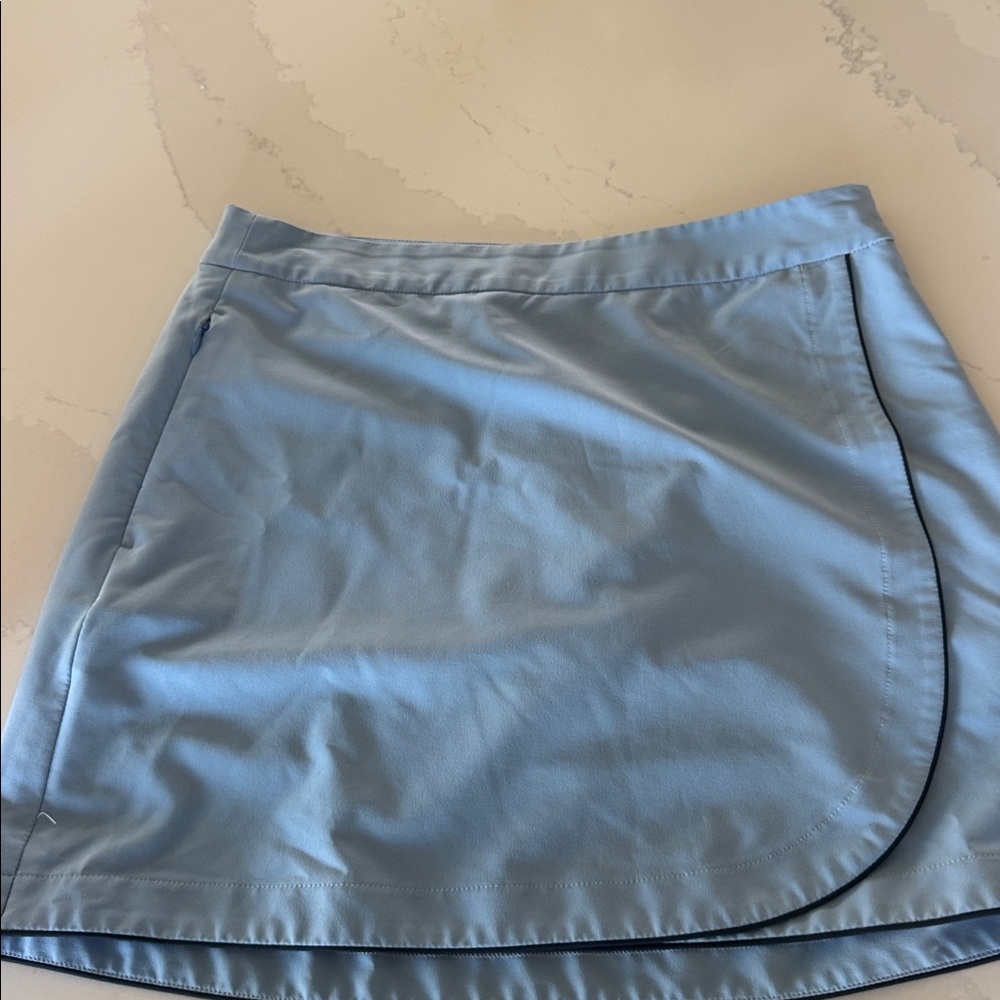 G/FORE Light Blue Skort size 6